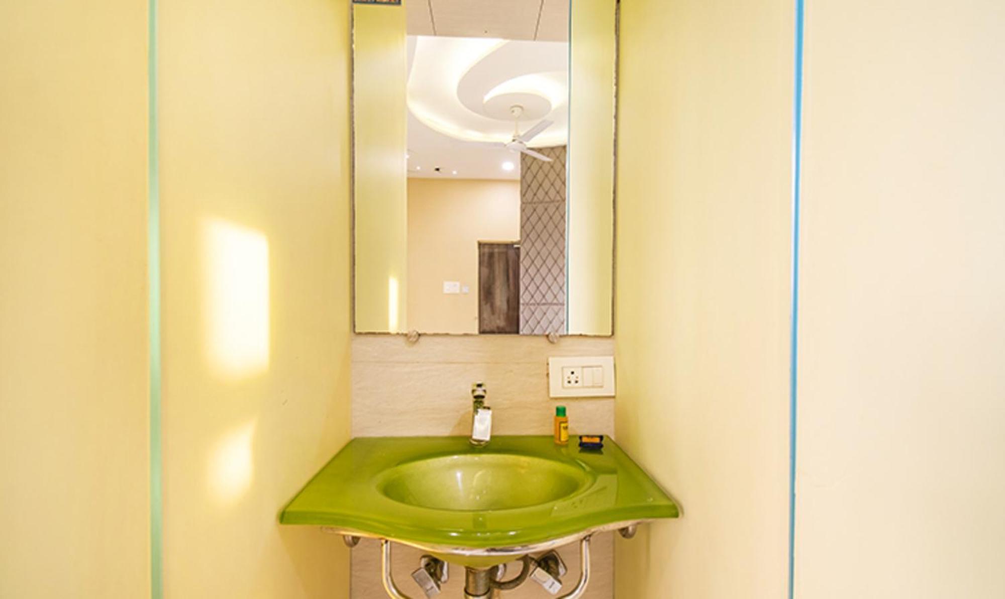 Fabhotel Seven Hills - Nr Mumbai International Airport Bagian luar foto